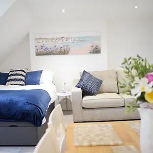 The Bay Beach Apartment Bournemouth